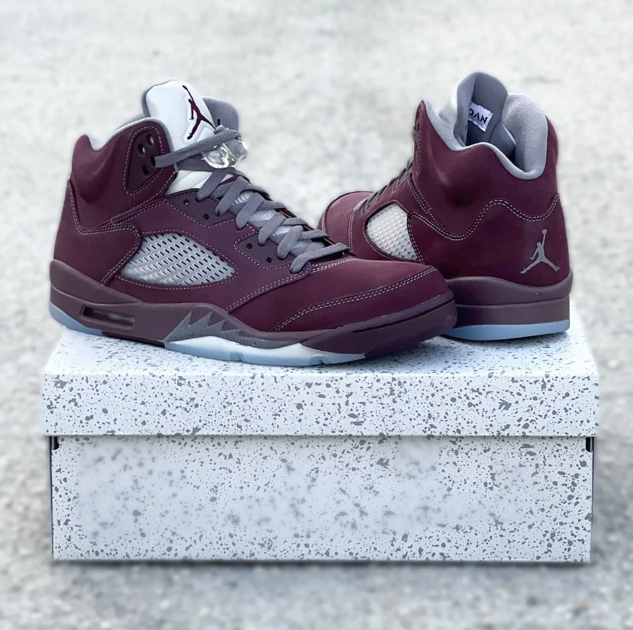 Air Jordan 5 Retro "Burgundy"