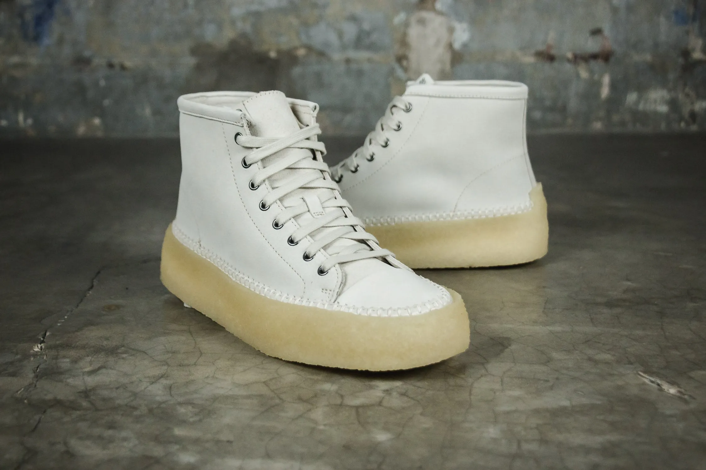 Clarks Originals Caravan Mid