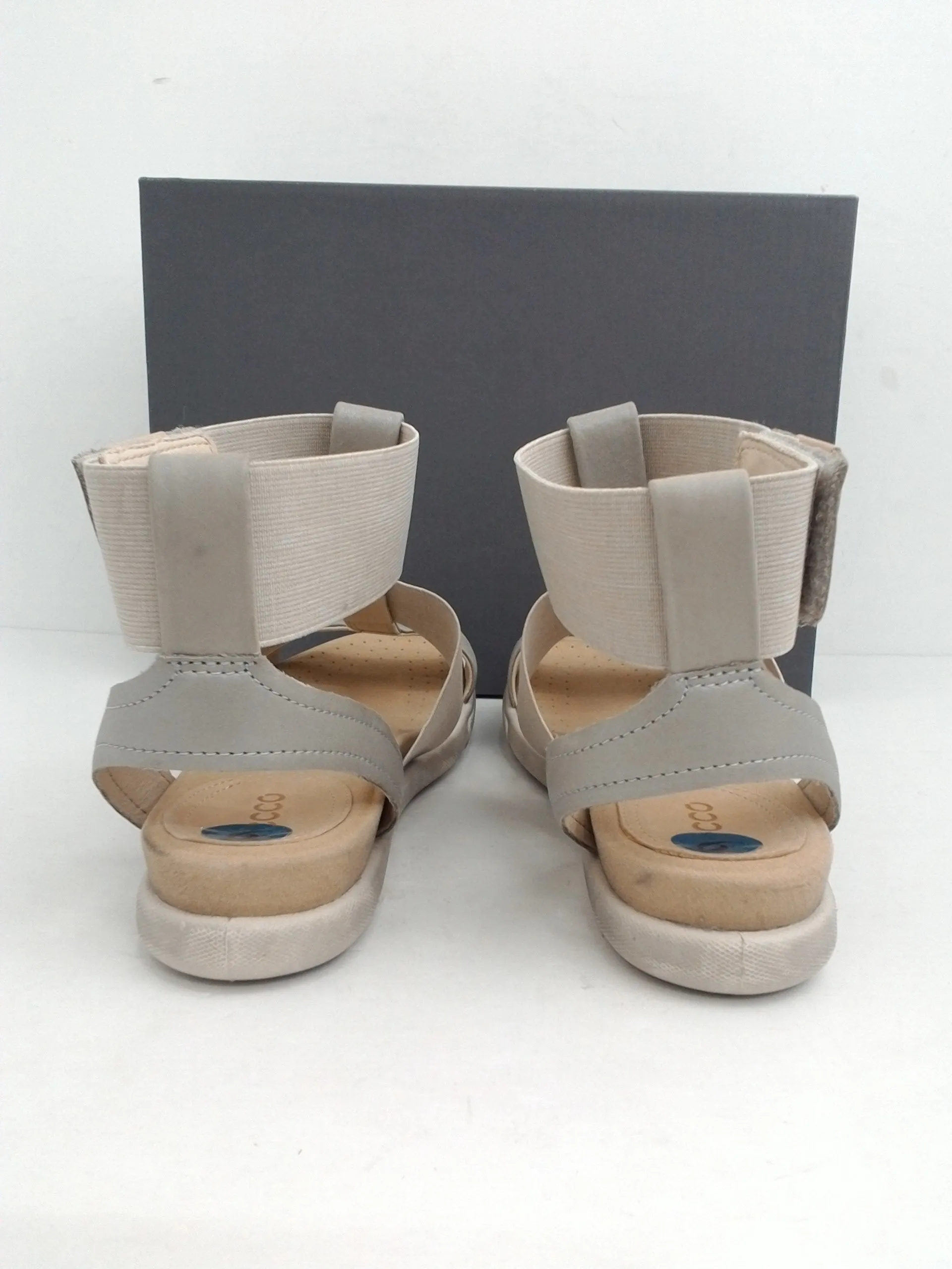 Ecco Women's Gravel Powder Flatform Sandal Size 40