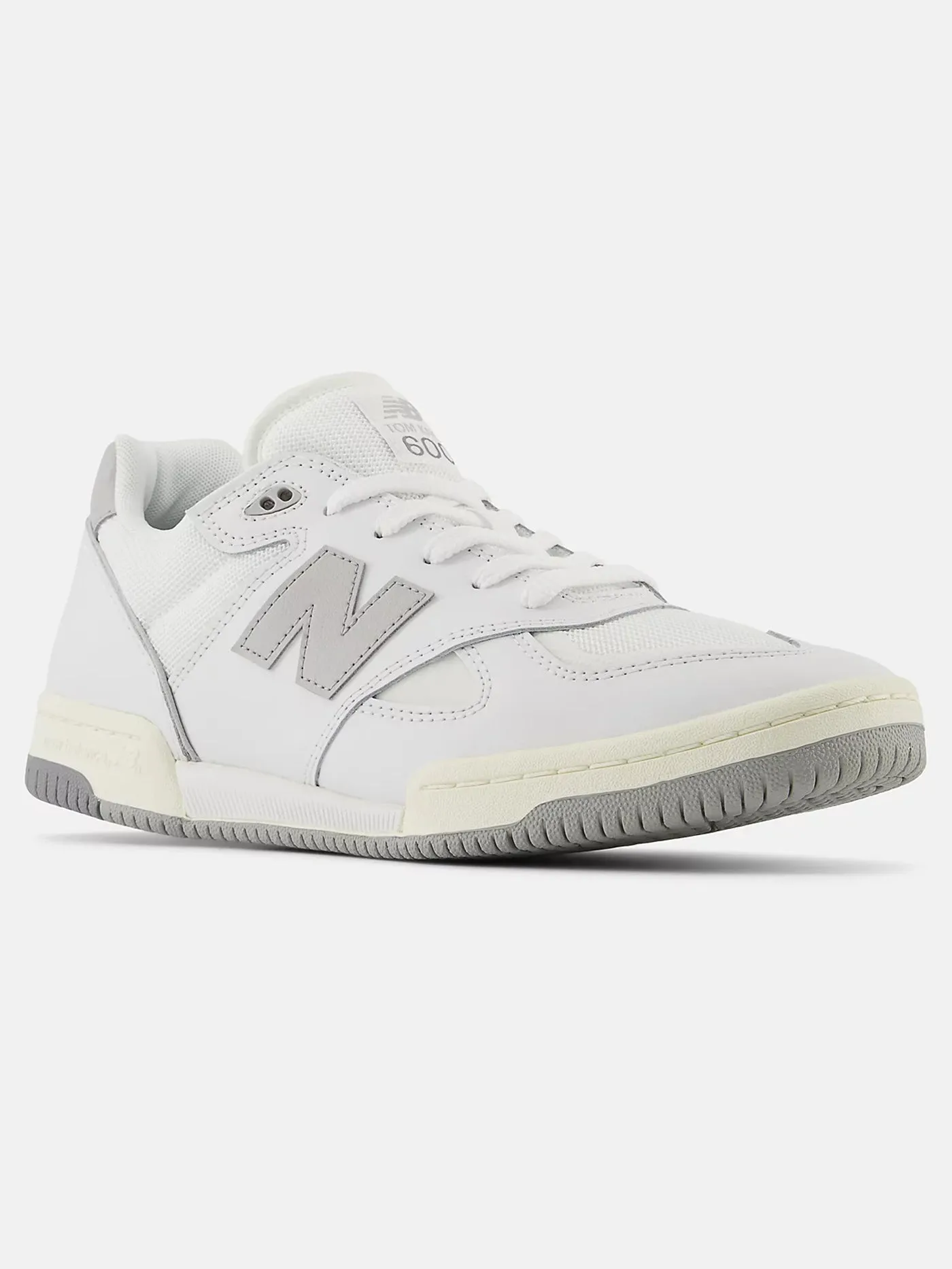 Numeric 600 Tom Knox White/Grey Shoes