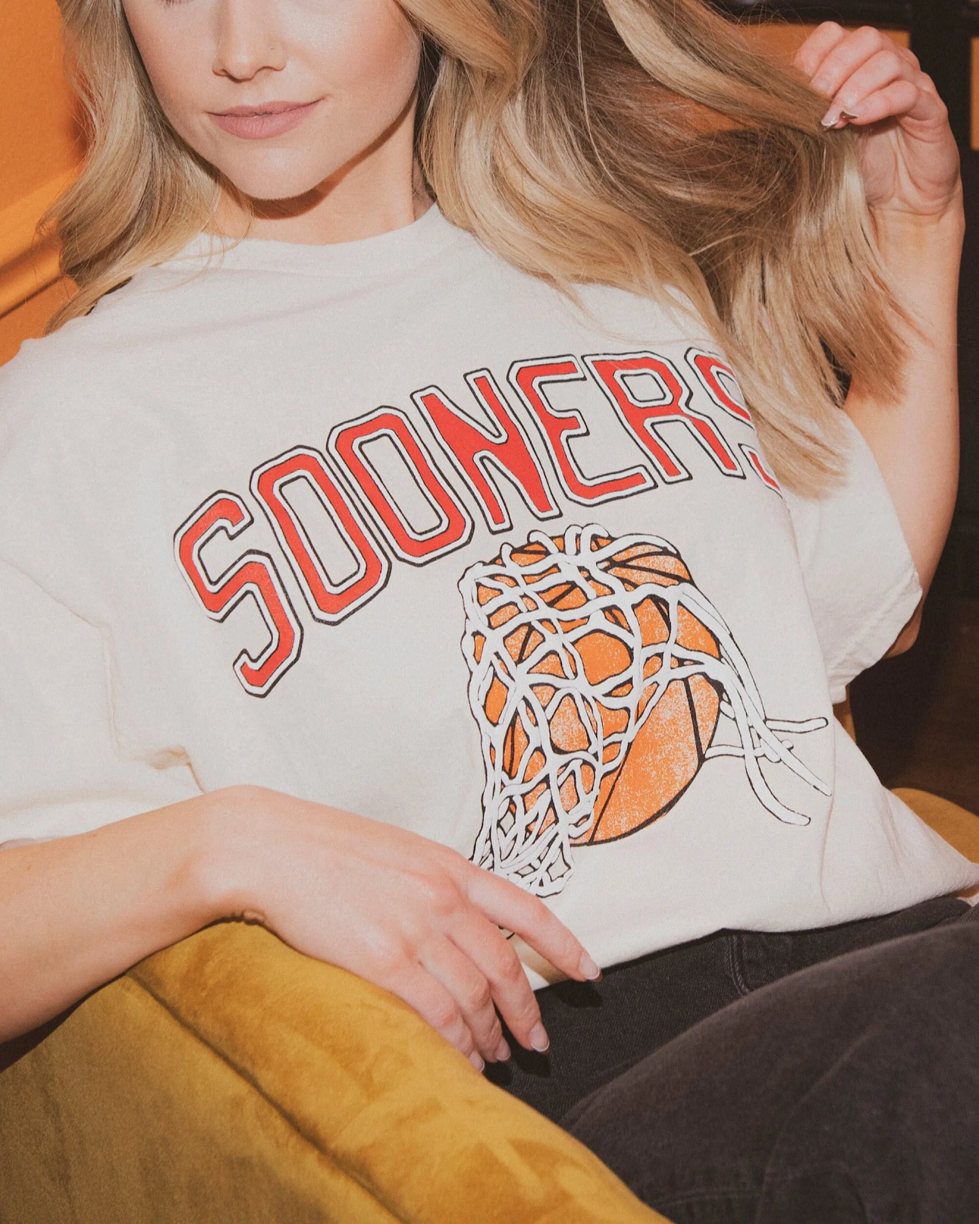 Sooners Basketball Fling Puff Ink Off White Thrifted Tee