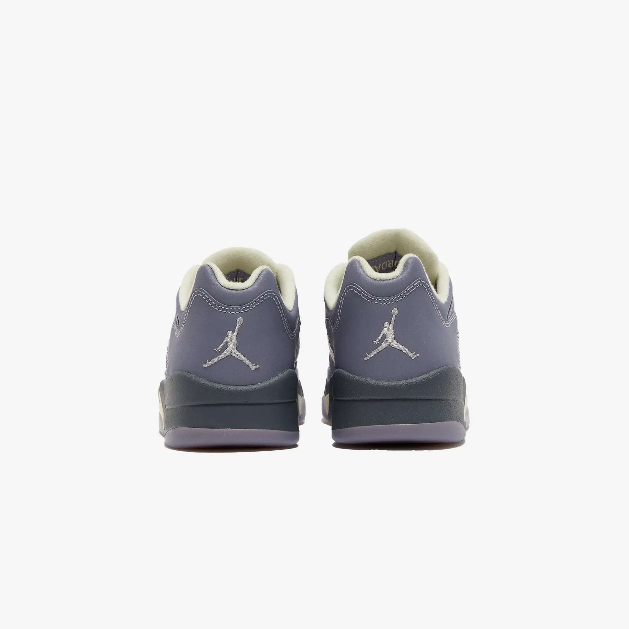 WMN'S AIR JORDAN 5 RETRO LOW 'INDIGO HAZE/FIRE RED-METALLIC SILVER'