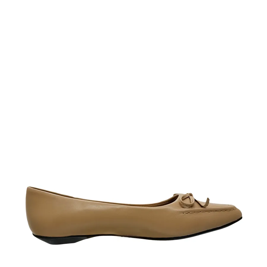 Women's Pointed Bow Flat